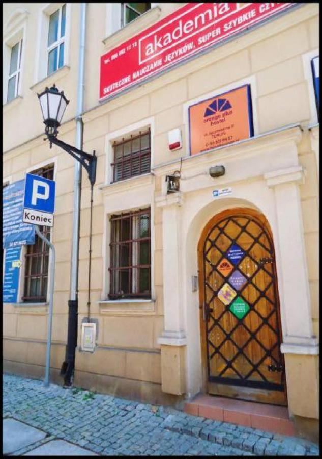 Hostel Orange Plus Торунь Экстерьер фото